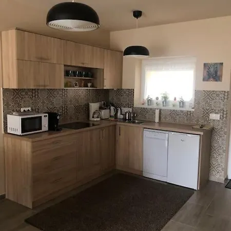 Stefi Termalfuerdo Koezeleben Apartment Eger
