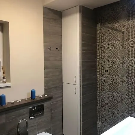Stefi Termalfuerdo Koezeleben Apartmán *