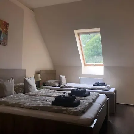 Stefi Termalfuerdo Koezeleben Apartment Eger
